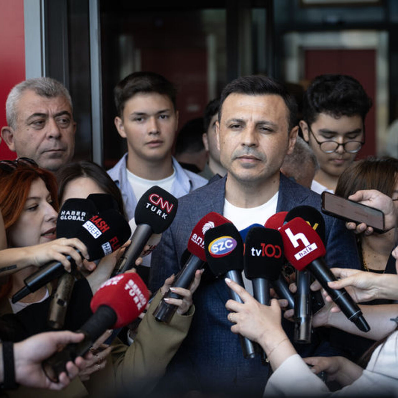 CHP İstanbul'un mahkeme dosyaları Ankara'ya gitti