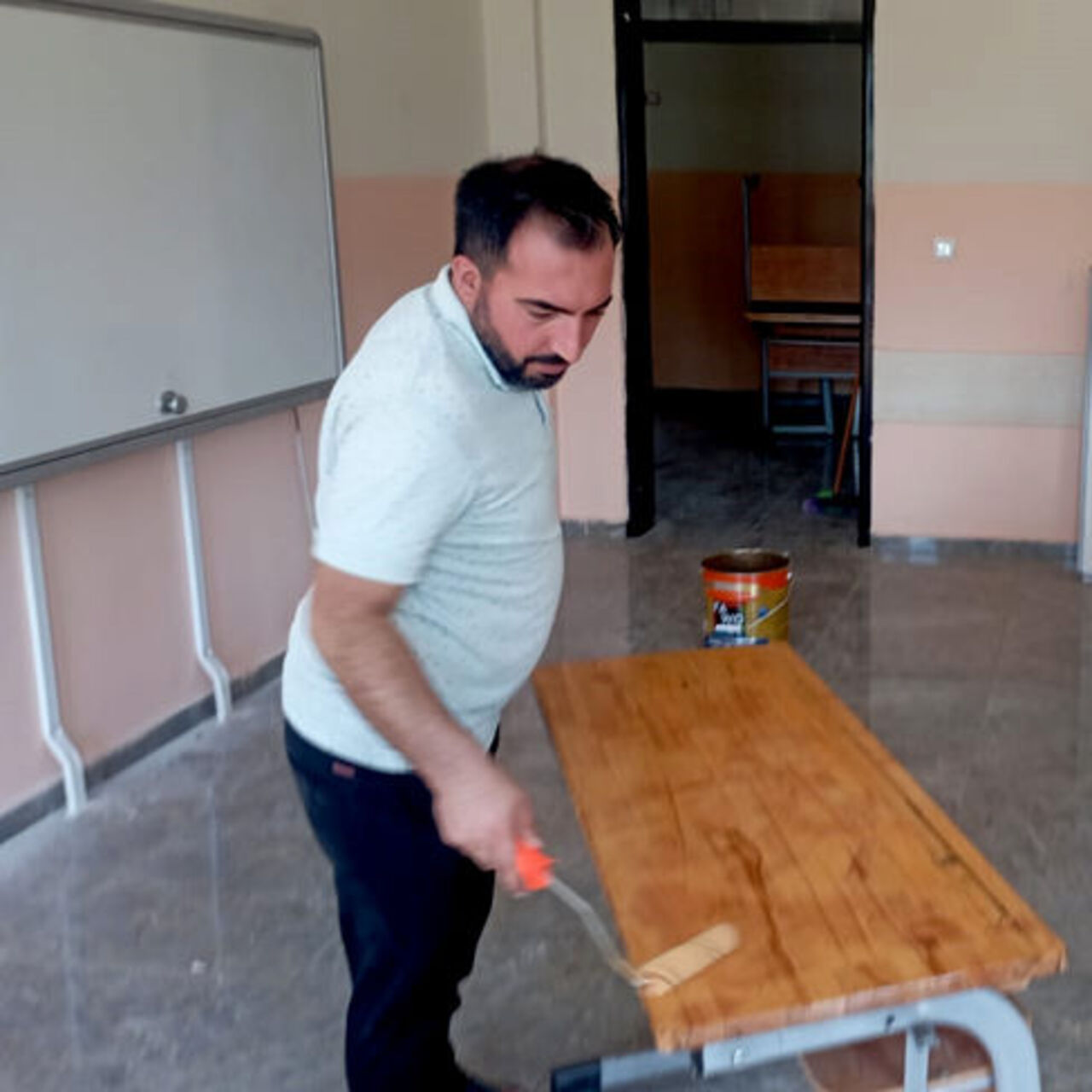 Öğretmenlerden duygulandıran hareket