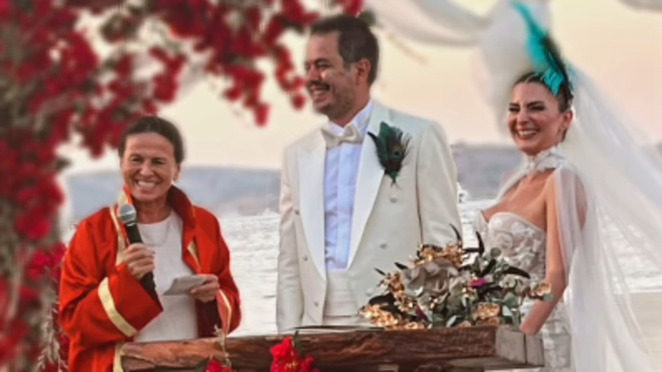 Ece Özdikici, Bodrum'da düğün yaptı