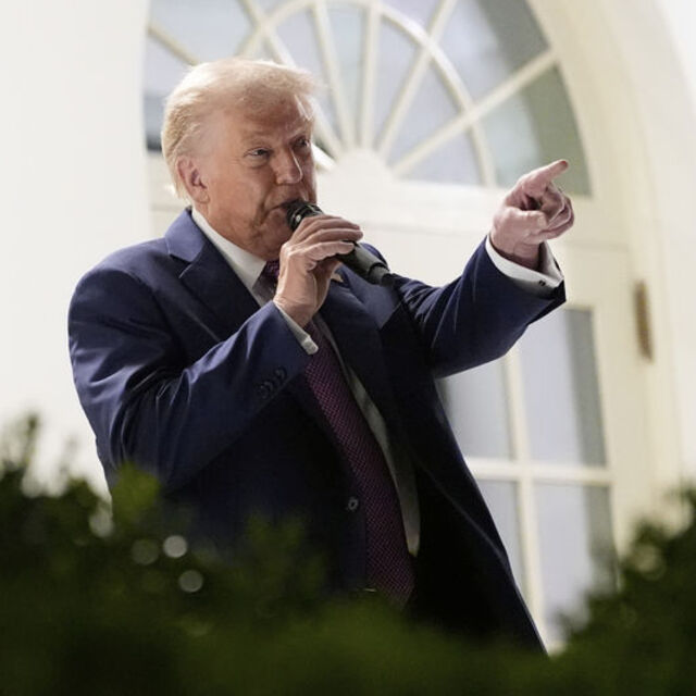 Trump'tan Venezeula'ya tehdit: "Uçaklarınızı düşürürüz"