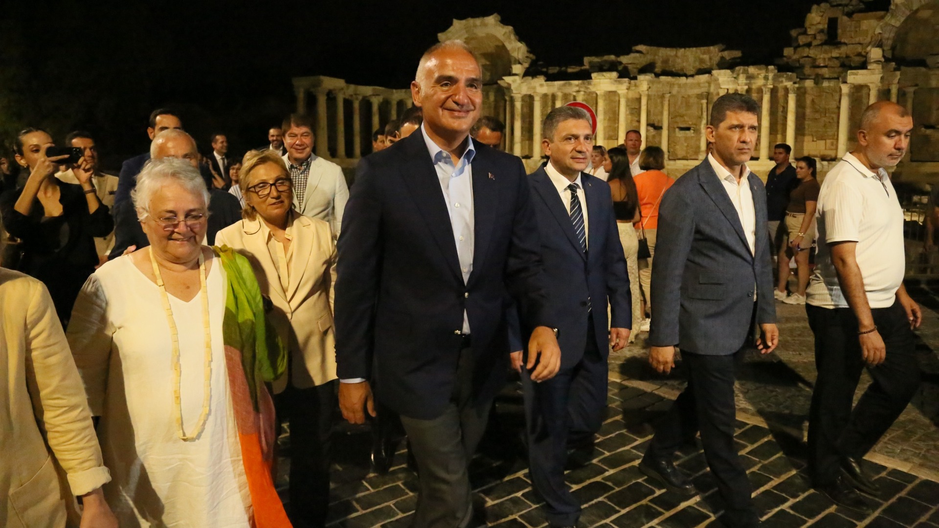 Gece müzeciliği 27 ören yerinde devam ediyor