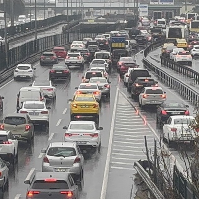 İstanbul'da sağanak yağış