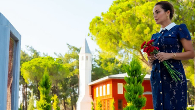 "Şehitlerimizin ruhu şâd olsun"