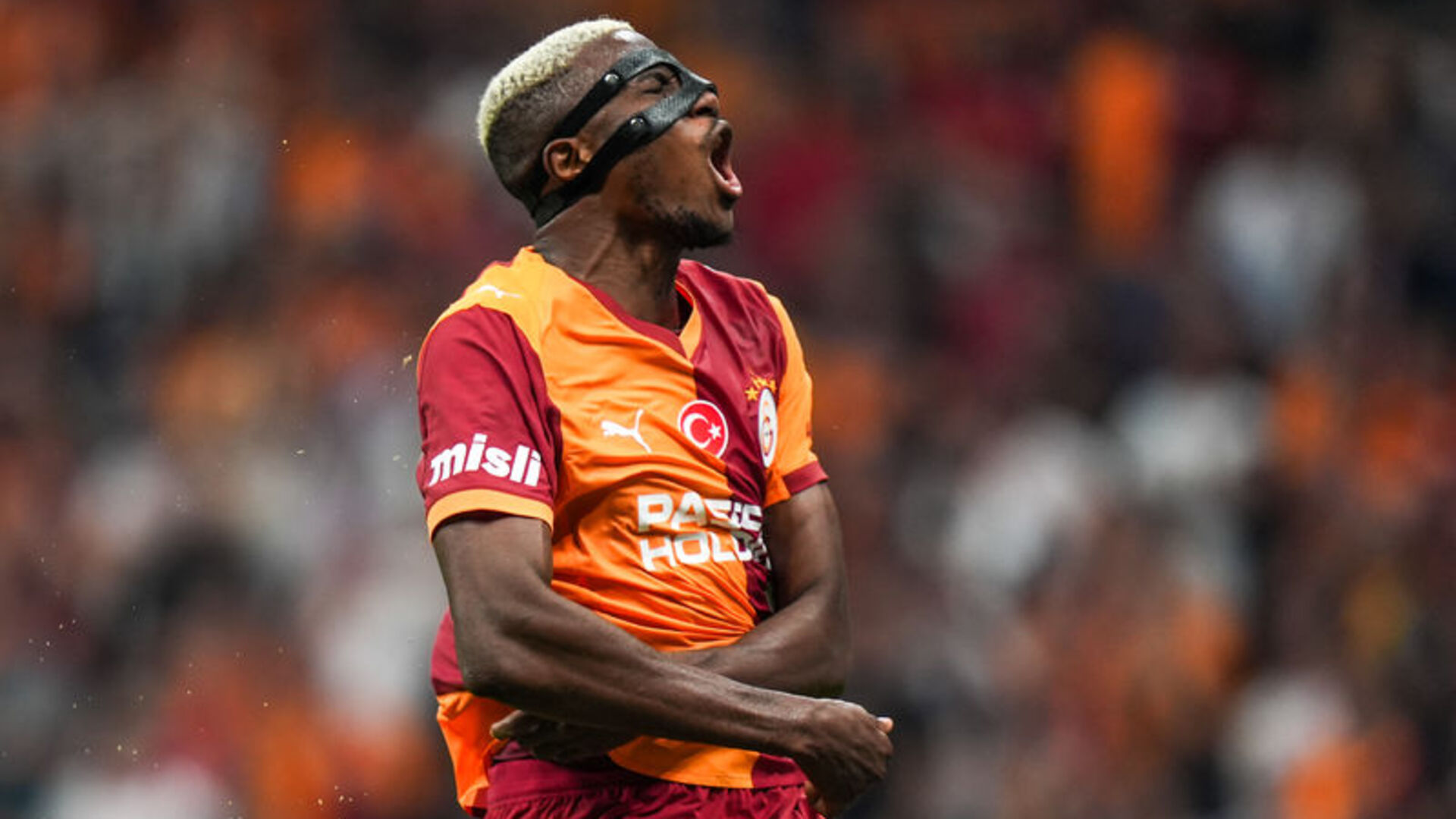 Victor Osimhen Sakatlandı! Nijerya-Milli Takım Maçında Yaşananlar Şok Etti