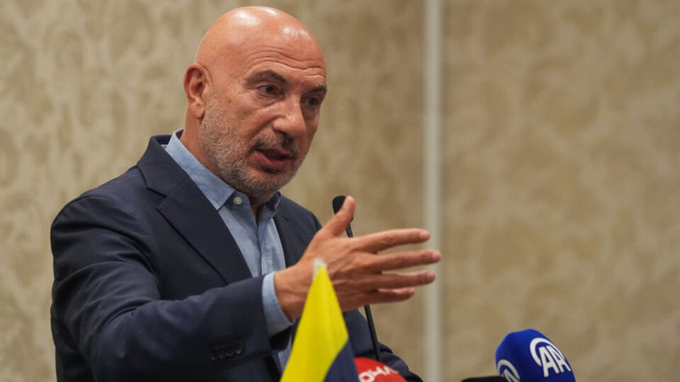 İşte Hakan Bilal Kutlualp'in listesi!