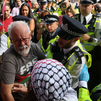 Londra'da Palestine Action'a destek eylemi: En az 425 gözaltı