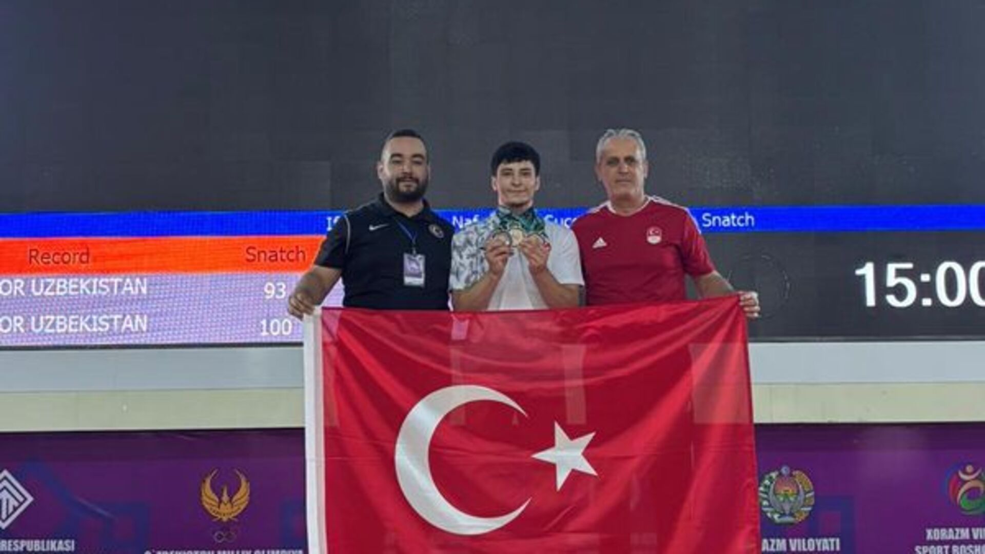 Adem Algül, Tekerlekli Sandalye Tenisinde Dünya Rekorunu Havaya Uçurdu!