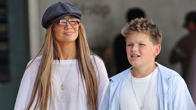 Eski eşinin oğluyla hâlâ anne-oğullar