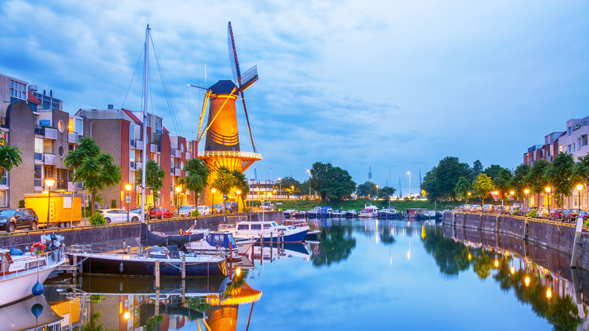 Rotterdam nerede, hangi ülkede? Rotterdam nerenin, hangi ülkenin şehri?