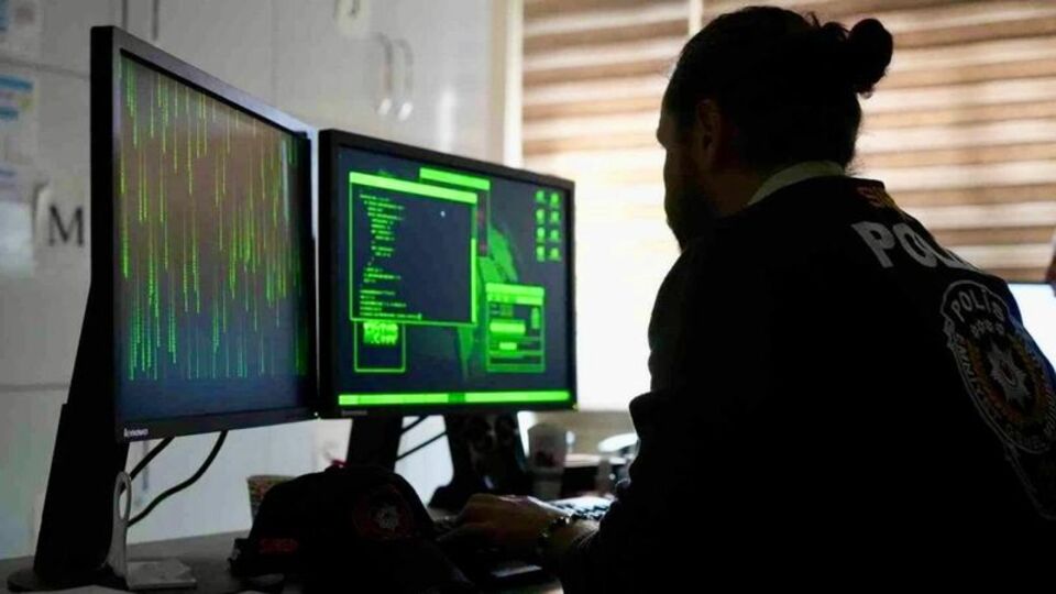 Yasadışı bahis için finans evleri kurmuşlar!