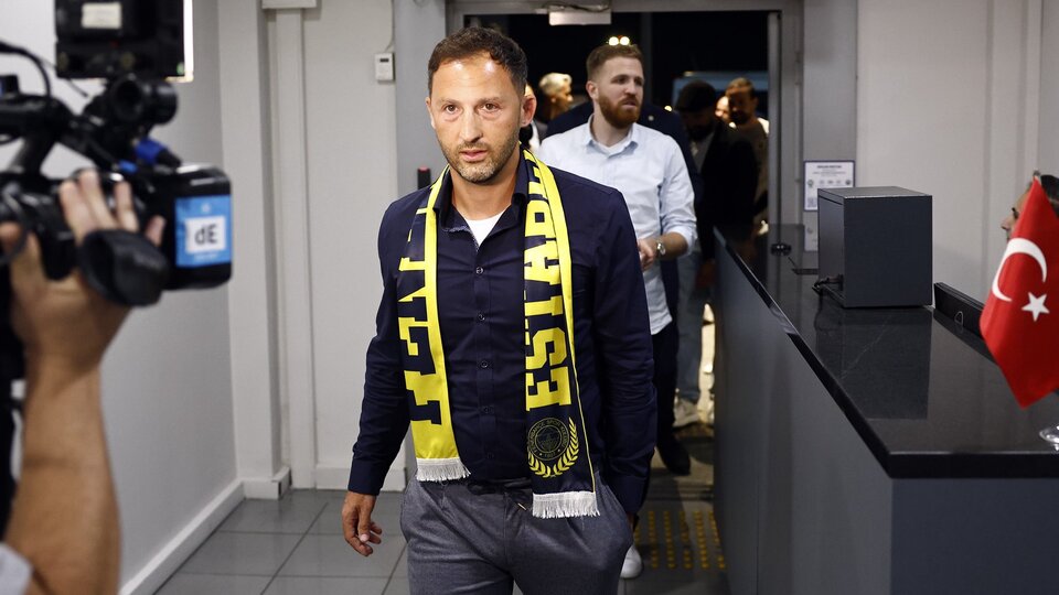 Fenerbahçe yeni teknik direktörünü açıkladı!