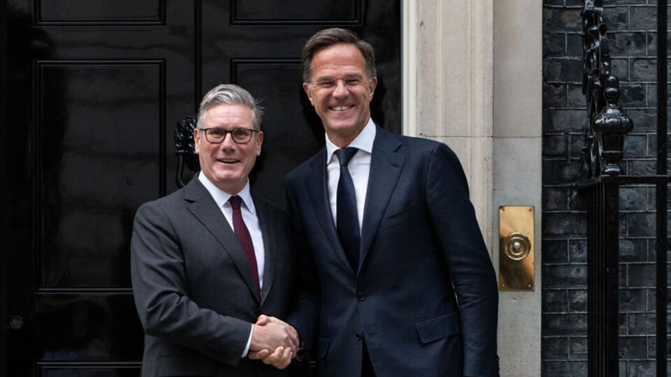 Starmer ile Rutte Londra'da görüştü