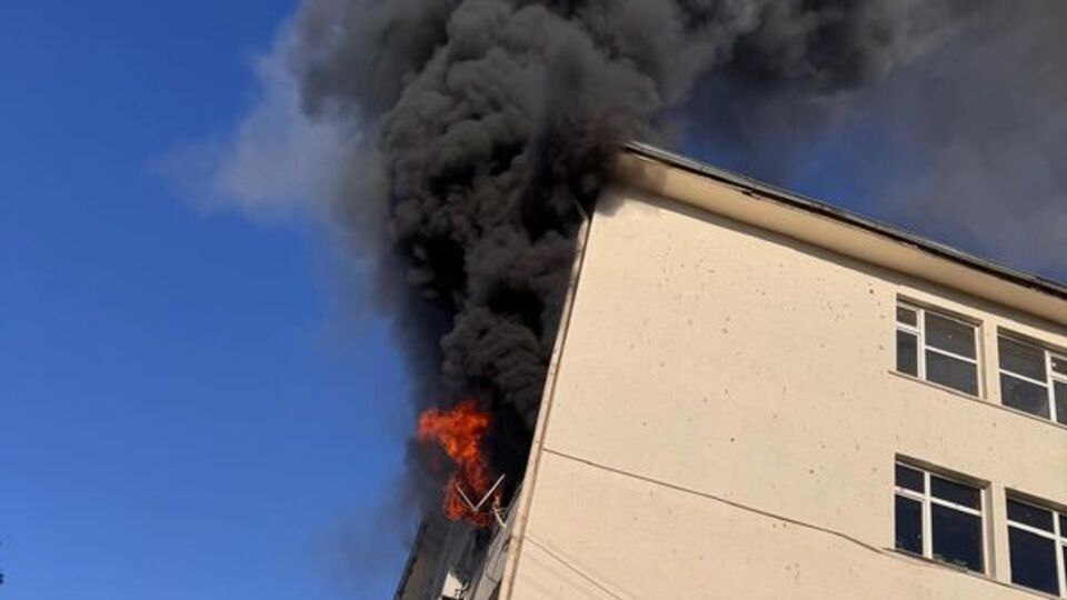 Şanlıurfa'da hükümet konağında yangın!