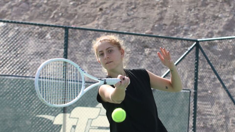 Berfu Cengiz siftah yaptı!