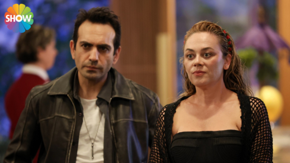 Birinci olarak 'merhaba' dedi