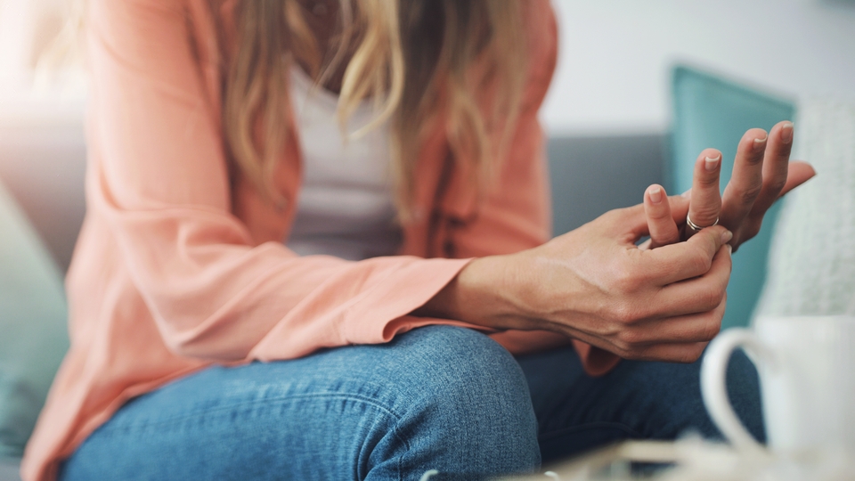 AYM: Boşanan kadın 300 gün bekleyecek