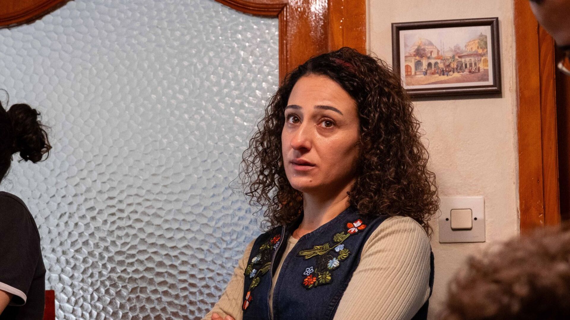 TV'de ilk kez! İyi Bir Aile Değiliz filmi konusu n…