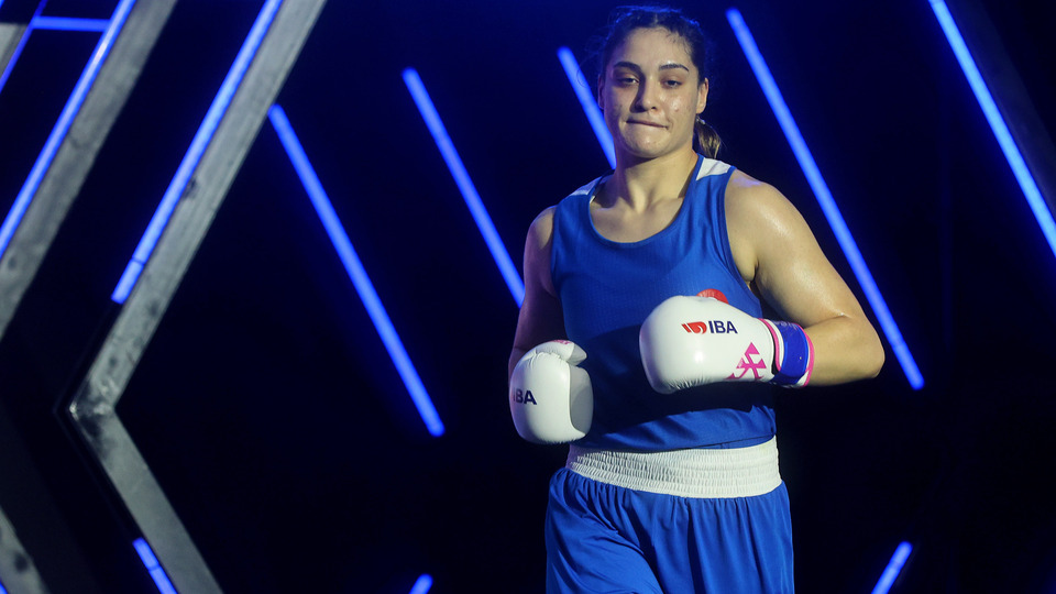 İngiltere'de 2 madalya garantilendi!