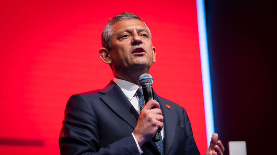 Özel'den Kadıköy Belediyesi'ne ziyaret