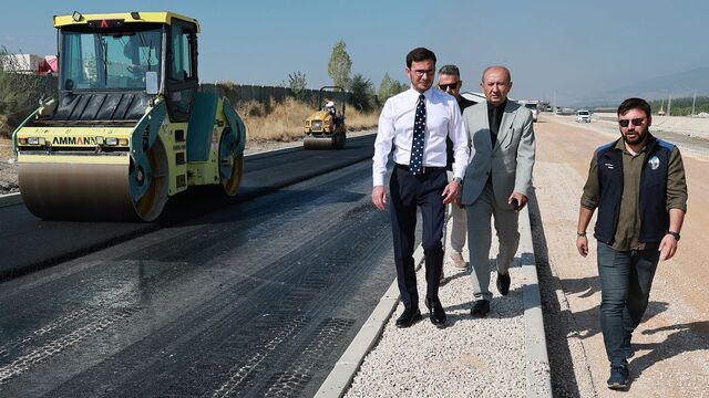Tokat'ta bir ilk: Çift tabakalı asfalt