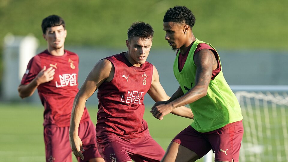 Galatasaray'da Eyüpspor mesaisi sürüyor!