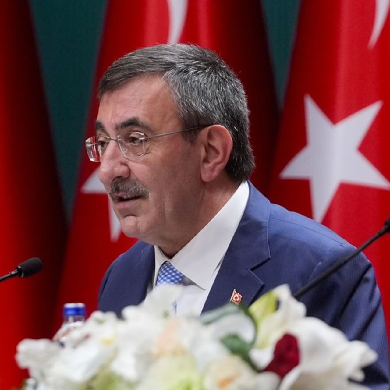 Cevdet Yılmaz: Yıl sonunda enflasyonun yüzde 30’un altına düşmesini bekliyoruz