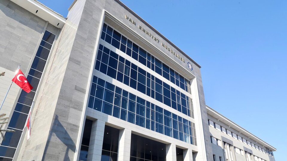 İki grup arasında kavga: 20 gözaltı