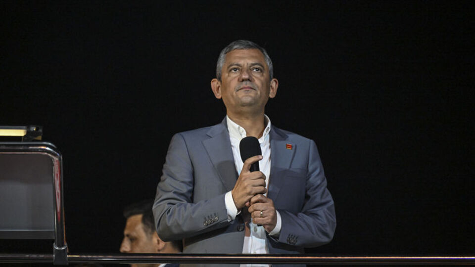 Özgür Özel, Kadıköy'de konuştu