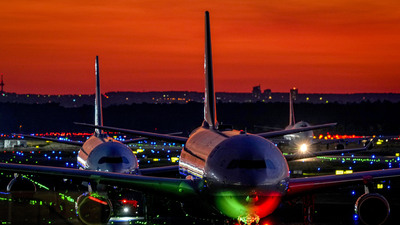 Almanya'da pilotların yüzde 93'ü uçuş sırasında uyukluyor