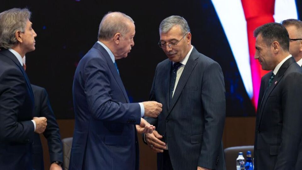 2 belediye başkanı AK Parti'ye katıldı