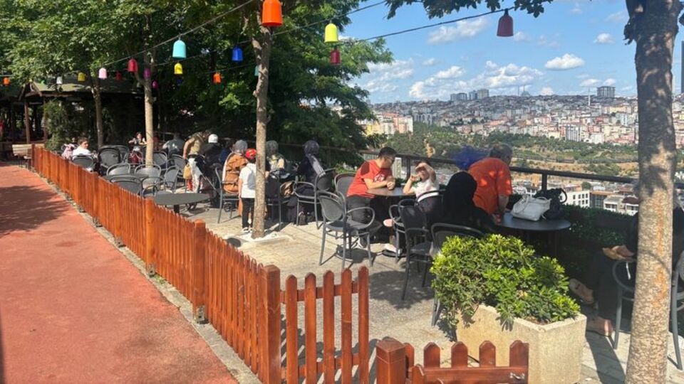 Kağıthane'de annelere indirimli menü uygulaması