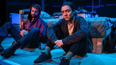 'İnsanlar Mekanlar Nesneler' Ekim ayında sahneye dönüyor