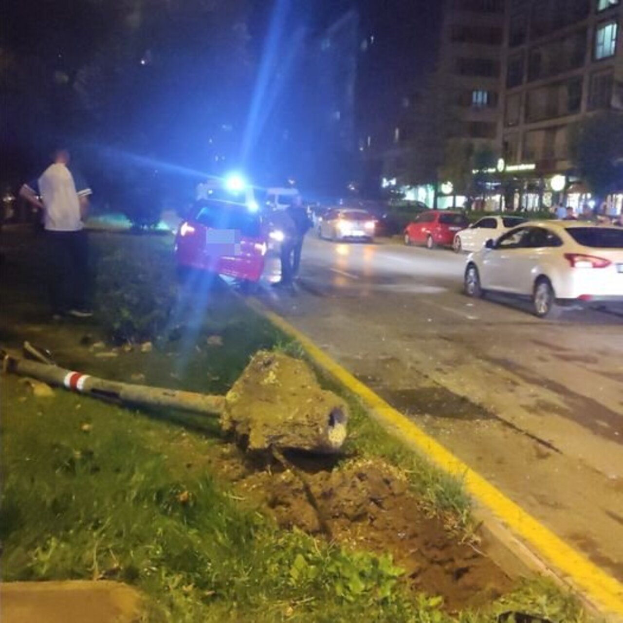 Savrulan otomobil ölüme yol açtı!