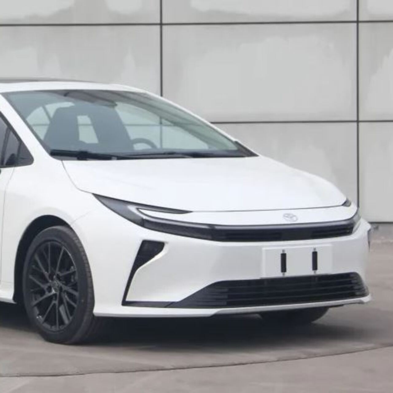 Yeni Corolla Çin'de ortaya çıktı