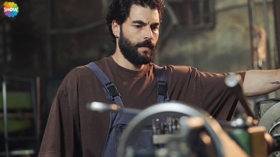 'Veliaht' ilk bölümüyle zirvede başladı