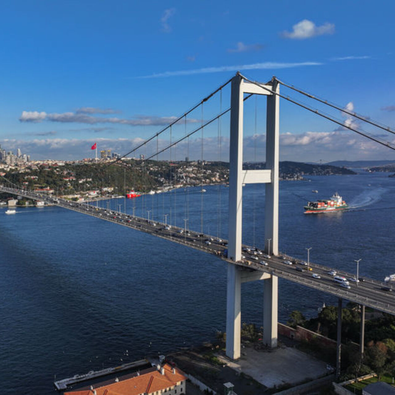 Köprülerin satılacağına yönelik haberlere yalanlama