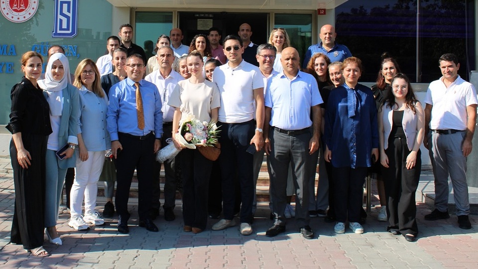 Kadın yükümlüler ve suça sürüklenen çocuklarla buluştu