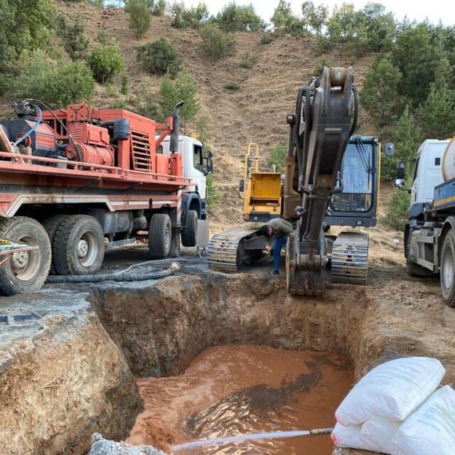 Hizan'da içme suyu için sondaj