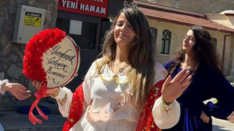Konya'da "gelin hamamı" geleneği yaşatılıyor