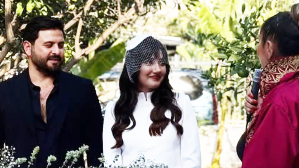 Ünlü oyuncu evlendi