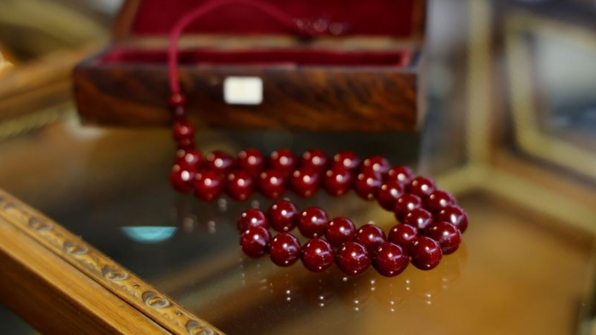 Adana haberleri: Asırlık tespih 15 bin dolardan satışa çıktı | SON DAKİKA HABER