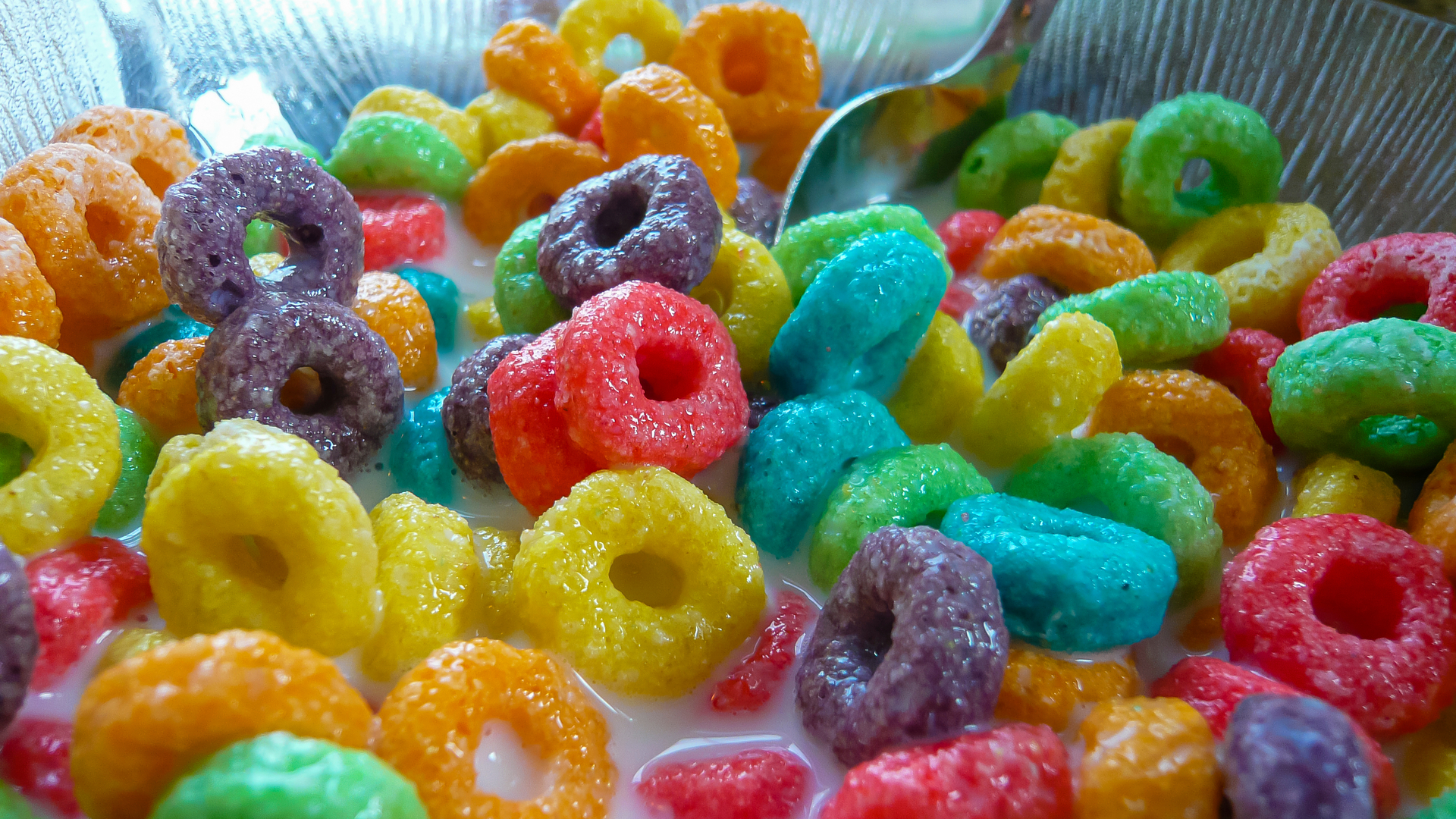 "Yapay gıda boyaları, çocuklarda hiperaktivite semptomlarını artırabilir" | Sağlık Haberleri