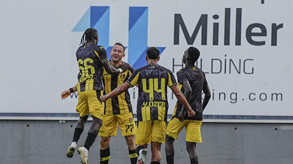 İstanbulspor'dan 4 gollü galibiyet!