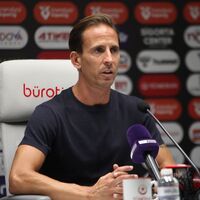 "Ayaklarımızın yere basması gerekiyor"