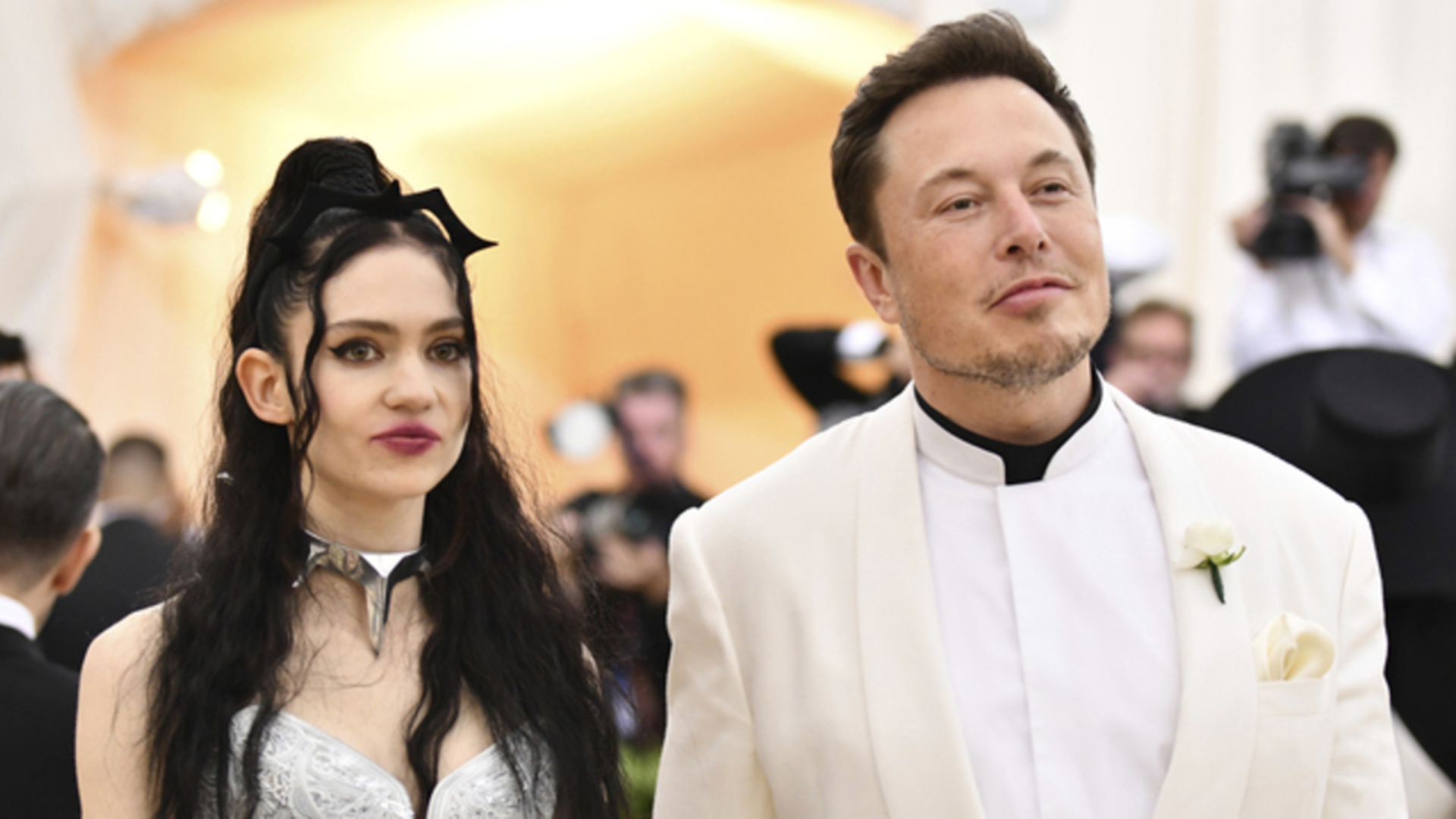 Elon Musk, Grimes ile biten ilişkisini anlattı - magazin haberleri