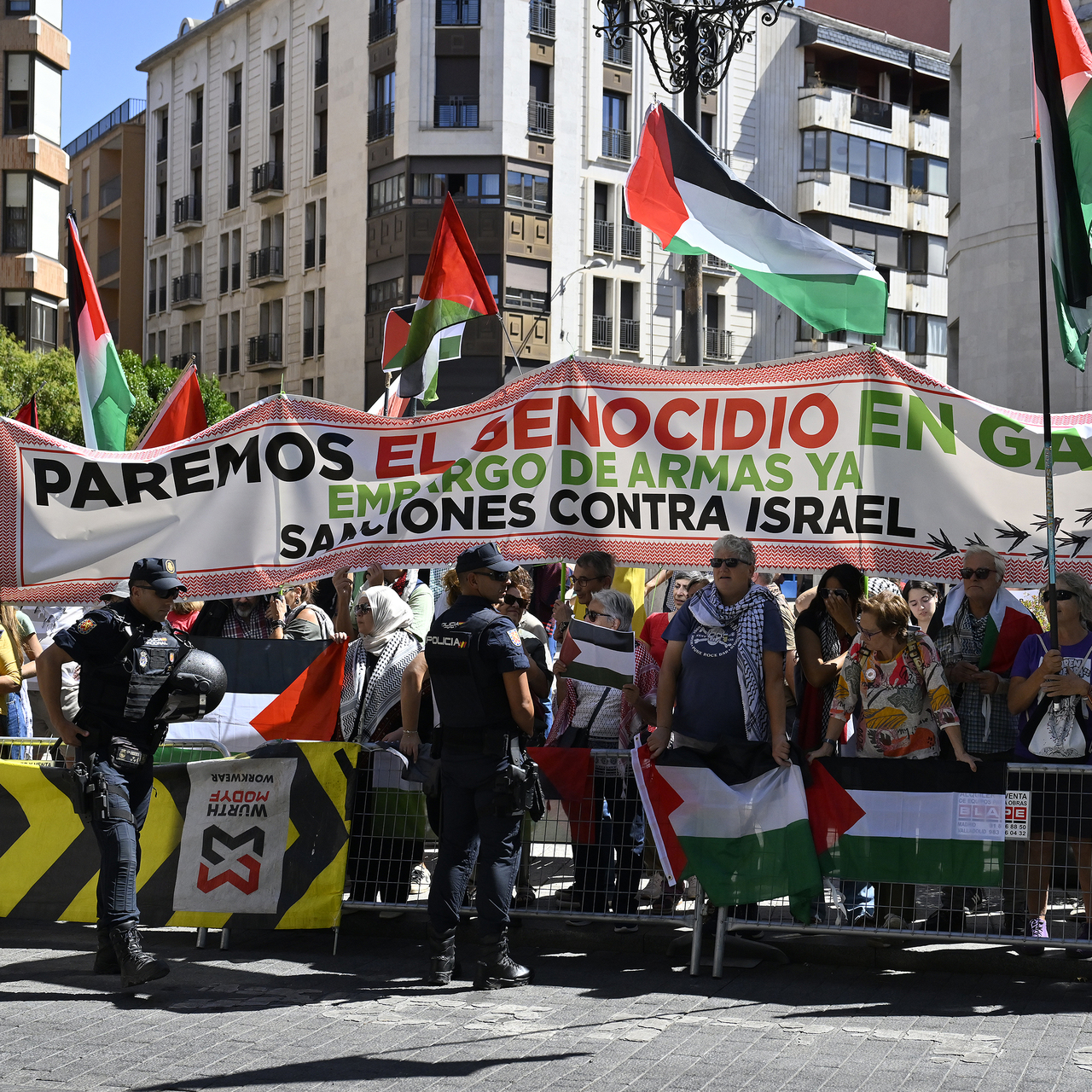 İspanya Bisiklet Turu protestolar nedeniyle durduruldu!