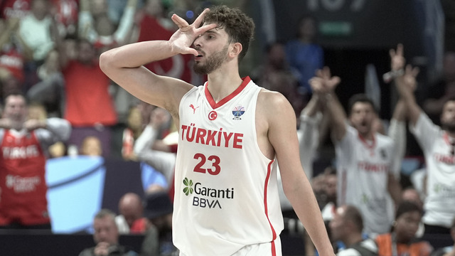 Alperen Şengün, turnuvanın "En iyi 5"inde!