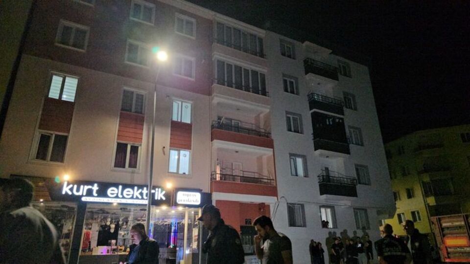 Apartmana pompalı tüfekle saldırı