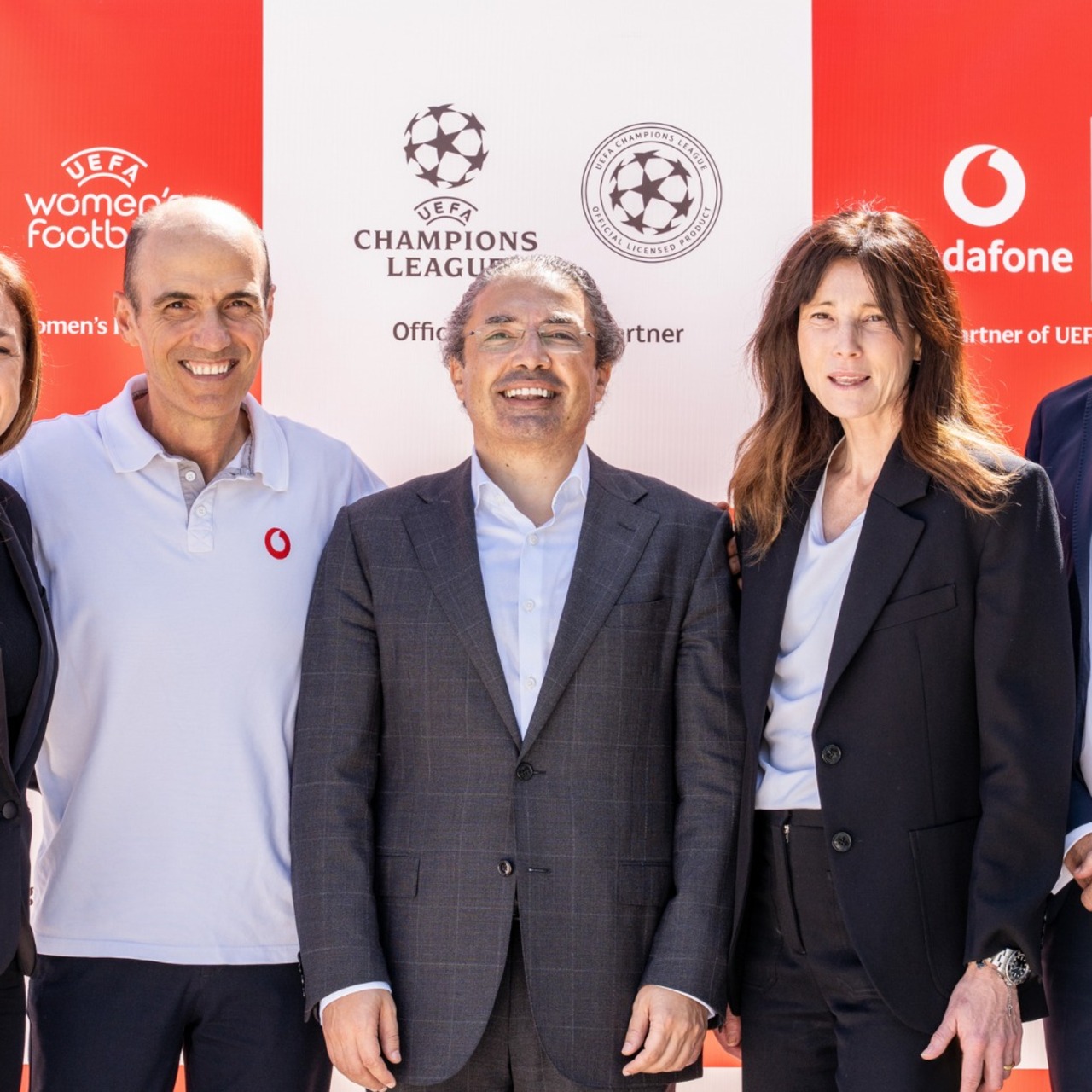 Vodafone, Şampiyonlar Ligi ve UEFA kadın futbolunun sponsoru oldu