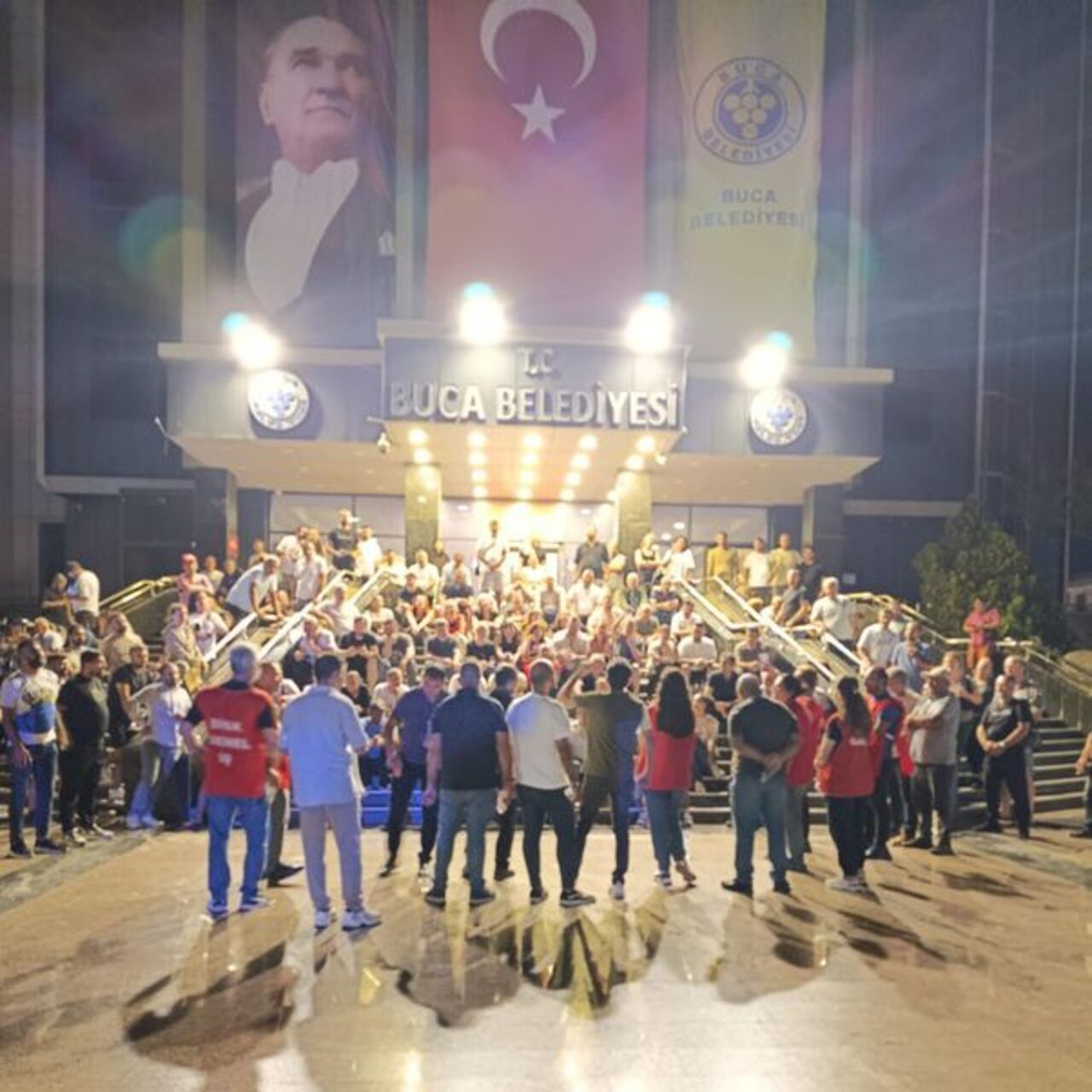 Buca'da iş bırakma eylemi 7'nci gününde